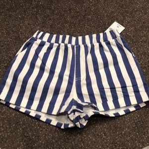 pull on striped shorts